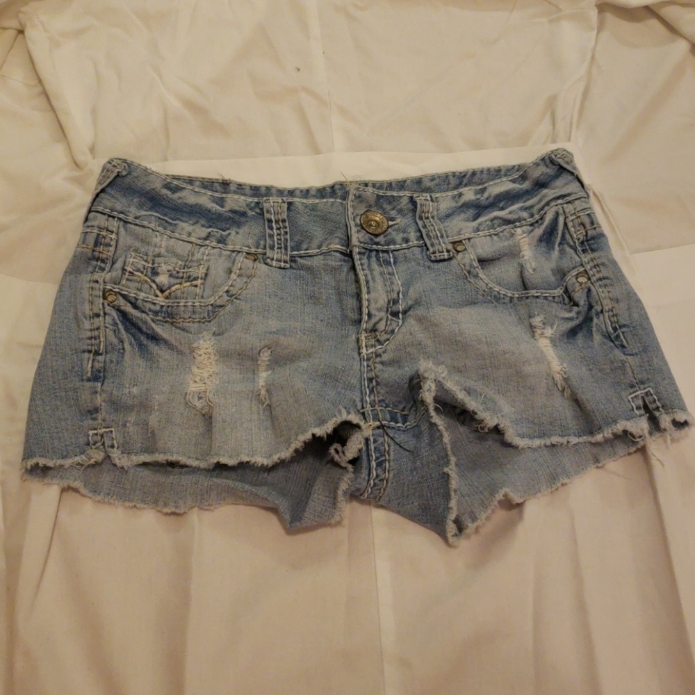 🌸Amethyst| Light-washed Low Rise Jean Shorts🌸